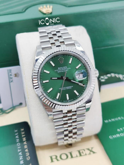 DATE JUST GREEN DIAL
