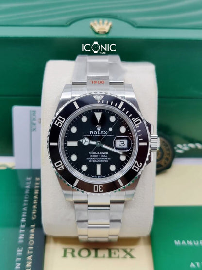 SUBMARINER DATE BLACK