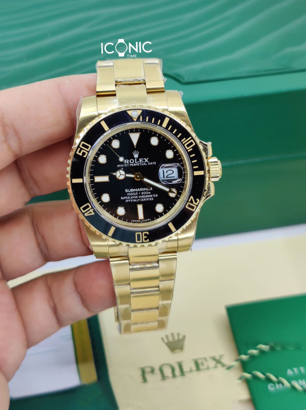 SUBMARINER DATE GOLD
